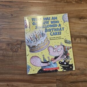 Scholastic Yellow and Blue There Was An Old Lady Birthday Celebration Book
